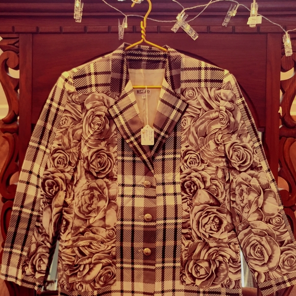 Renzo 100% Silk unisex Blazer - Picture 2 of 4